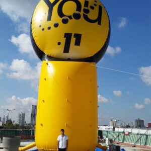 עמוד פרסום ענק