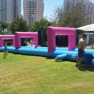5 מגלשת רחוב גליץ', אורך 25 מ', רוחב 3 מ', גובה 2.5 מ', משקל 130 ק"ג, WG 70010185, - Glitch Street Inflatable Slide, Length 25 m, Width 3 m, Height 2.5 m, Weight 130 kg, Catalog No. WG 70010185